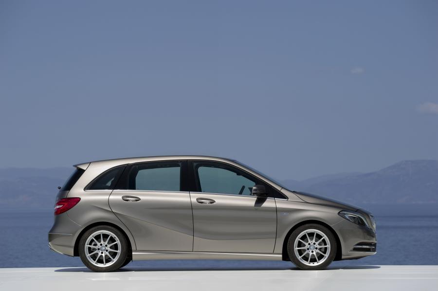  Mercedes-Benz B-Class 2011 года  (фото 166 из 204)